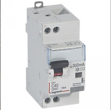 DISJONCTEUR DIFF DX³ 6000 -VIS/VIS-U+N 230V~- 40A TYPE AC 300 MA-10 KA 