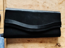 Pochette de soirée de couleur