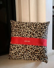 Coussin de salon upcyclé