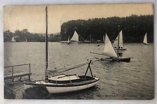 CPA 142 MEULAN YVELINES LA COURSE Ed ND début XXème BATEAU VOILIER