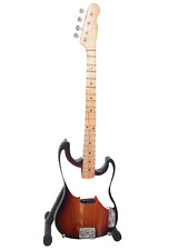 Guitare basse miniature Fender