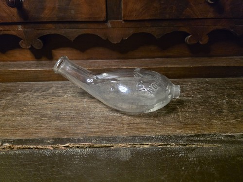 Ancien biberon nourricier - , en