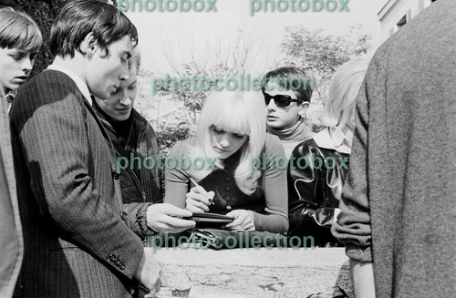 Sylvie vartan exclusive - *,