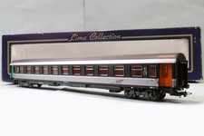 Lima - Voiture voyageurs