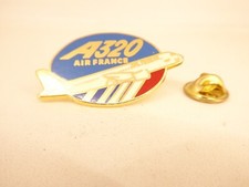 Pin's Pins Pin Badge - AIR