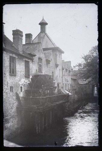 Negatif photo maison moulin - photo,