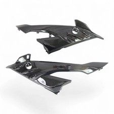 Flancs de carénage carbone