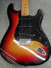 (Fender Japan) ST72-55 3TS