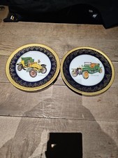 2 assiettes Porcelaines
