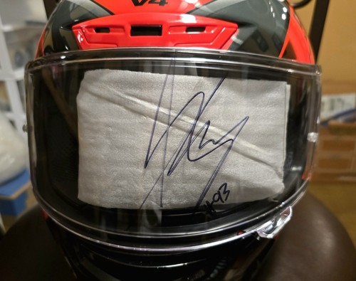 Marc marquez autographed shoei - marc,