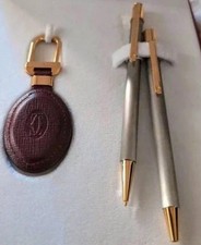 Coffret cartier 2 stylos et porte clés neuf