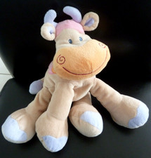 E7. DOUDOU PELUCHE NATTOU