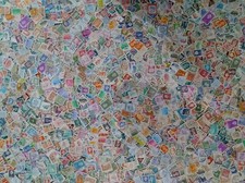 Lot/vrac de 500 Petits Timbres du Monde classiques en multiples