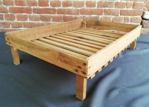 Caisse clayette en bois - /,