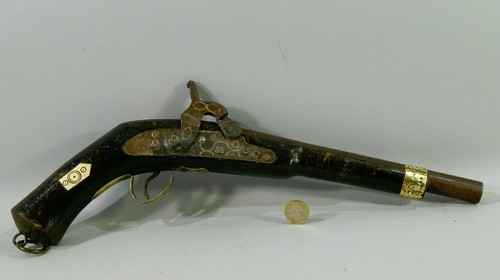 Pistolet tradionnel decoratif - pistolet,
