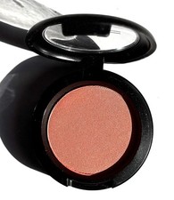 Poudre MAC Blush Frost This Is