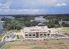 44 NANTES LA LOIRE ET LA MAISON DU DEPARTEMENT