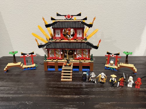 Lego ninjago fire - fire, temple