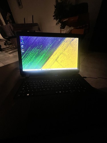 Acer es1 713 - acer, es1-713