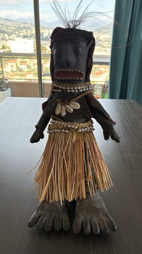 Statuette rituelle papouasie - statuette,
