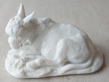 Ancienne figurine / statuette, âne en biscuit, signé JG, à identifier