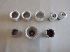 Ancien et Différent Matériel Electrique en Porcelaine Incomplet