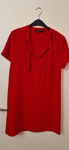 Robe zara taille neuf - taille,