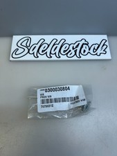 1 VIS A TETE FRAISEE M8X12 -