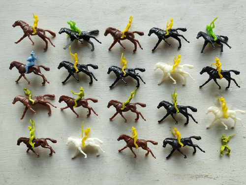 Lot figurines cow - lot, boy