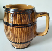 Grand pichet vintage effet trompe l'oeil tonneau en grès vernissé années 50