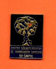 Pin's pins pin Lapel DON DU SANG CDTS TRANSFUSION SANGUINE du CANTAL Give Blood