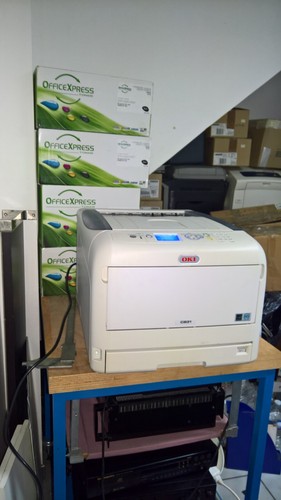 Imprimante oki c831 couleur - c831-,