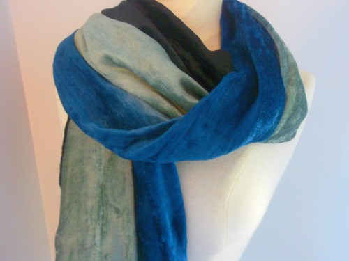 Foulard type velours - noir, gris