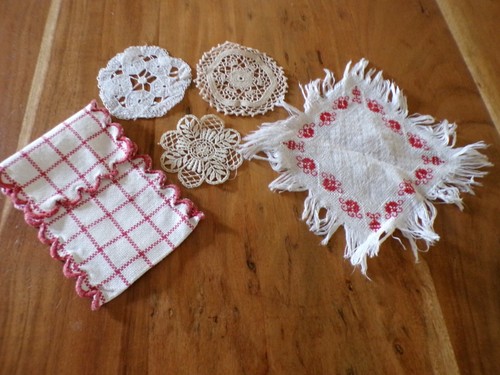Lot napperons differents - de, 4