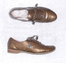 DORKING chaussures à lacets cuir verni bronze P 37 TBE