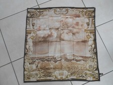 J.P.GAULTIER  , SUPERBE   foulard    70/70    du  parfum   DIVINE    +  anneau !