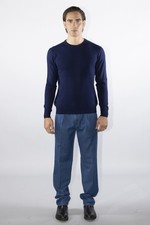 Pull bleu en laine mérinos à