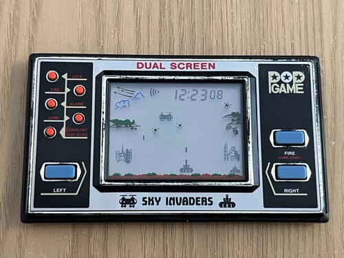 Pop sky invaders vintage 1982 - pop,