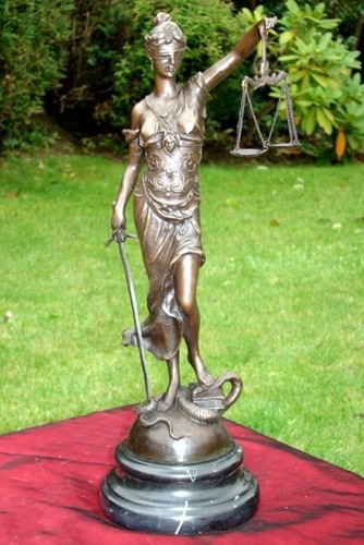 Statue sculpture justice - la,