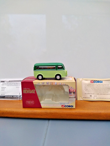 Corgi peugeot d3a minibus - corgi,