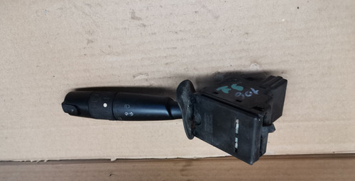 Commodo headlight indicator