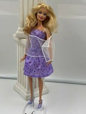  Barbie "cheveux roses peut