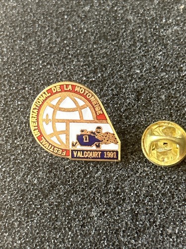 Pin pins enamel - pin, 69