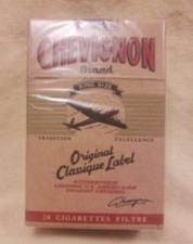 Pour Collectioneur Ancien Paquet de Chevignon neuf