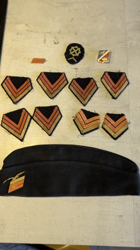 Lot affaires militaires - affaires,