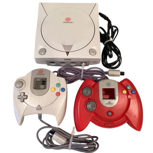 Sega dreamcast game console - sega,