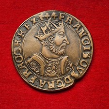 Médaille : agrandissement