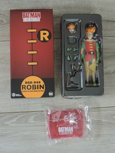 Figurine collection - de, :