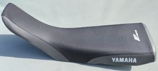 HOUSSE DE SELLE noire et gris Yamaha 125 DTR 200 DTR  / neuve