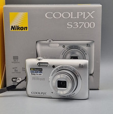 [Near Mint] Nikon CoolPix S3700 20,1Mp 8x Digital Camera Silver, Complete In Box